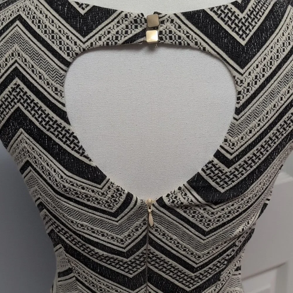 Chelsea & Violet Black and Tan Chevron Tank Dress Size XS